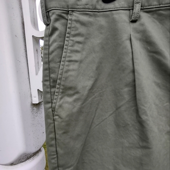GAP, Green Khakis, 42, NWOT - Picture 3 of 8